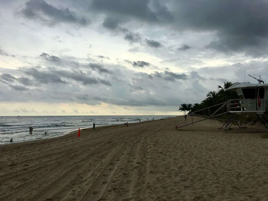 Fort Lauderdale beach at dawn