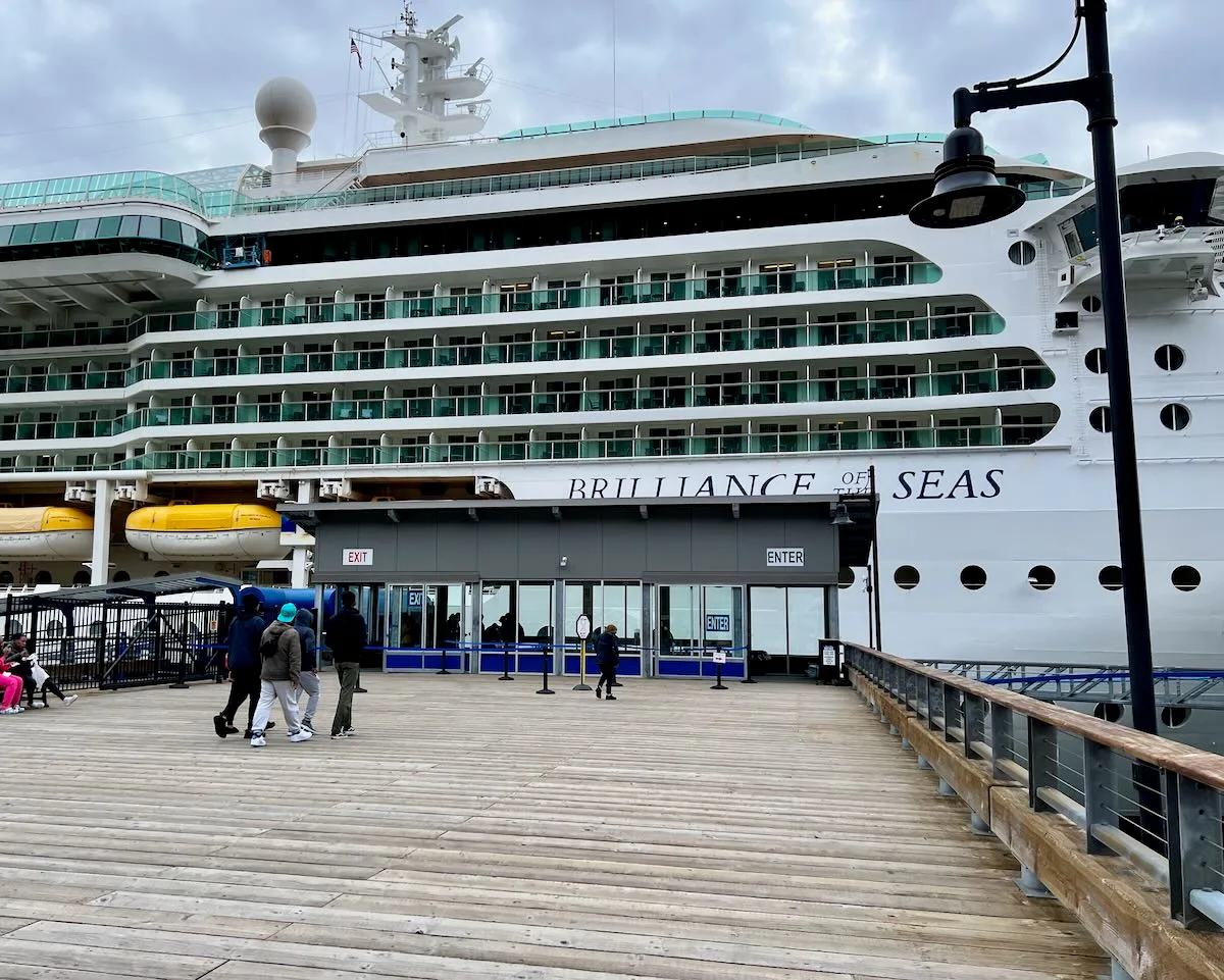 How to Disembark a Royal Caribbean Cruise Quickly (in 2026)